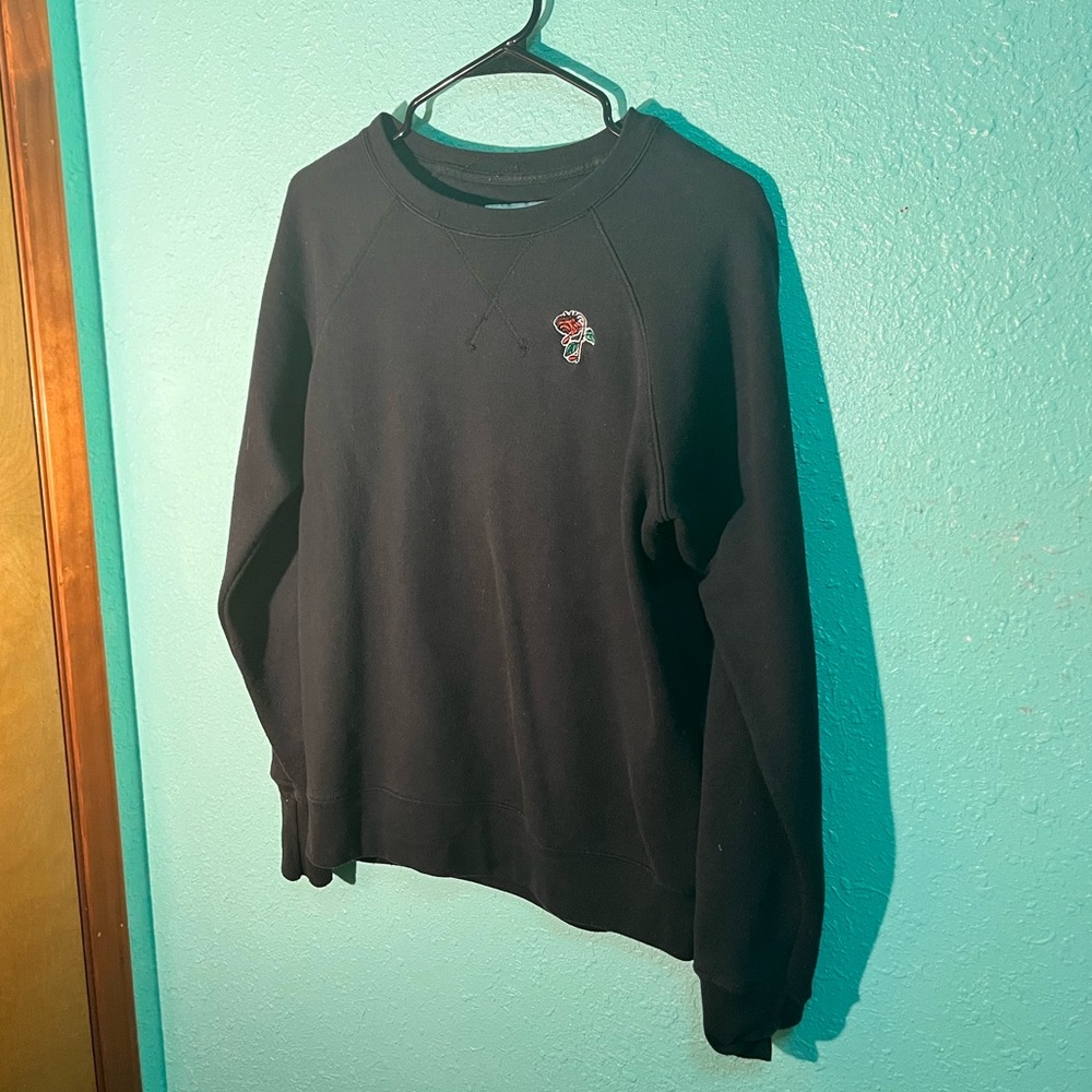 Women’s Champion Rose Design Sweatshirt
